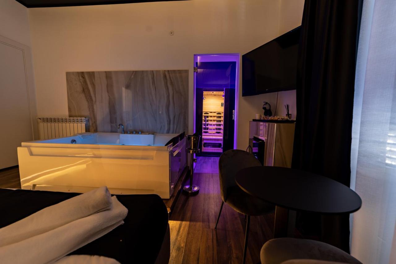 Maximum Suite & Spa Παλέρμο Εξωτερικό φωτογραφία